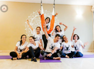 Formación Yoga Aéreo en Perú, AeroYoga ® Institute Lima, para Profesores, Instructores, Maestros