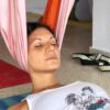 Formación Yoga Aéreo, Ejercicio Anti Estrés para Cuello y Espalda en el Columpio