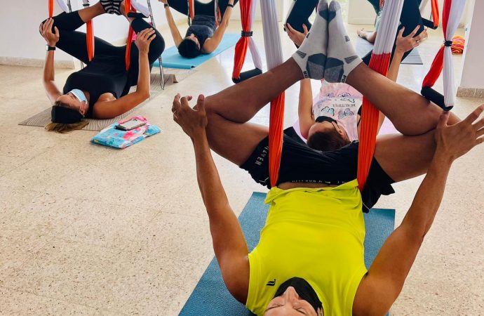 Yoga Puerto Rico, Encuentra tu Esencia con los Mini Retiros de AeroYoga ® Aéreo de Rafael Martínez en Aguas Buenas